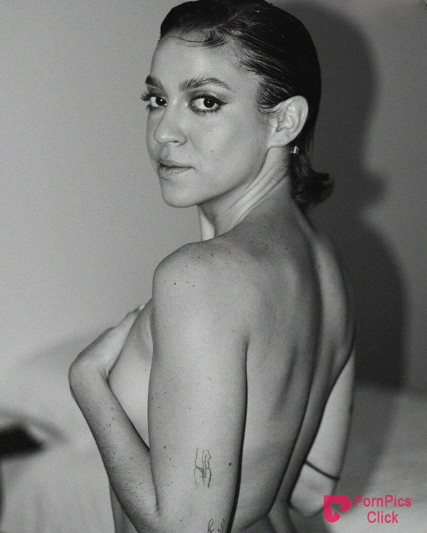 Excellent Valentina Bandeira premium nude picture post