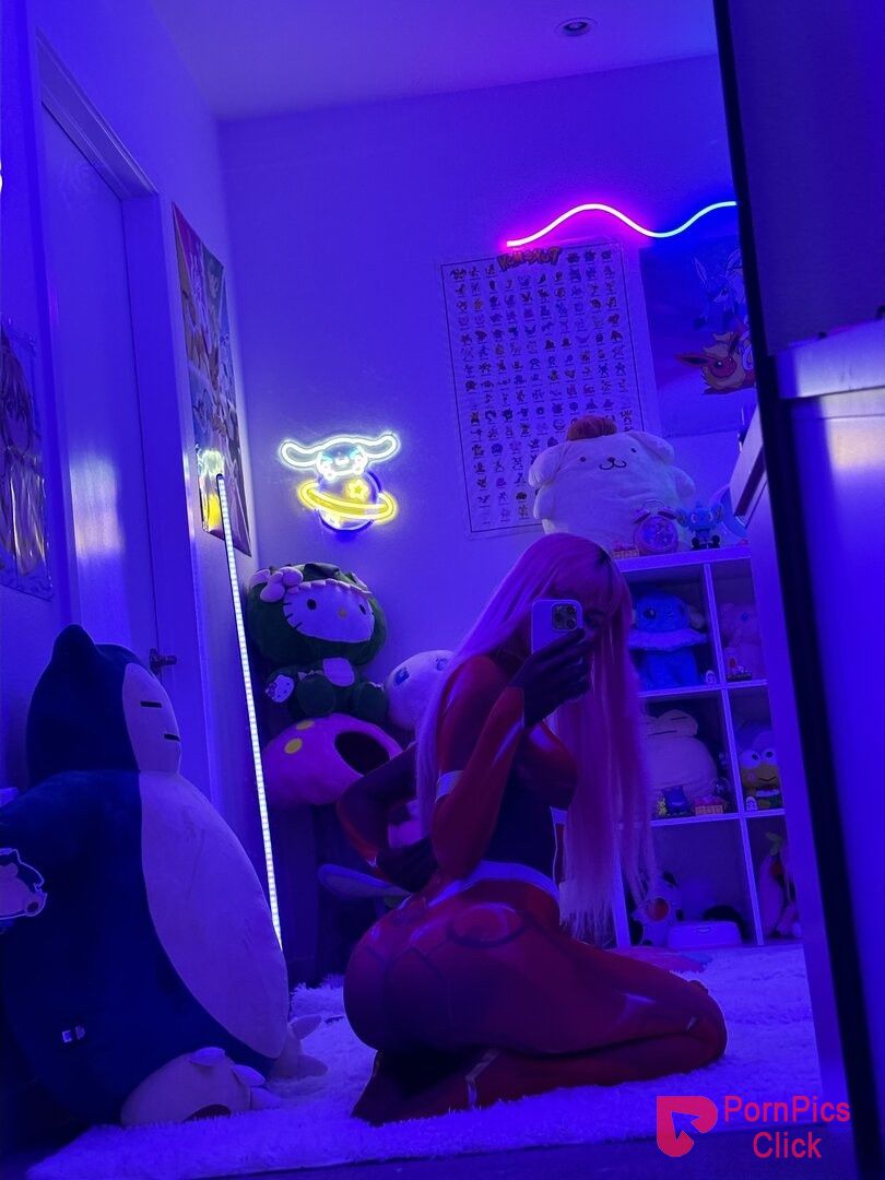 Leaked Luvstruck fansly nude gal post